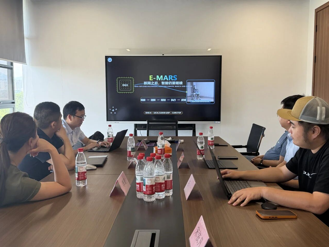 湖南大学人工智能与机器人学院专家 现场